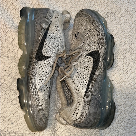 MEN'S NIKE AIR VAPORMAX 2023 FLYKNIT RUNNING SHOES 11 - Picture 1 of 6